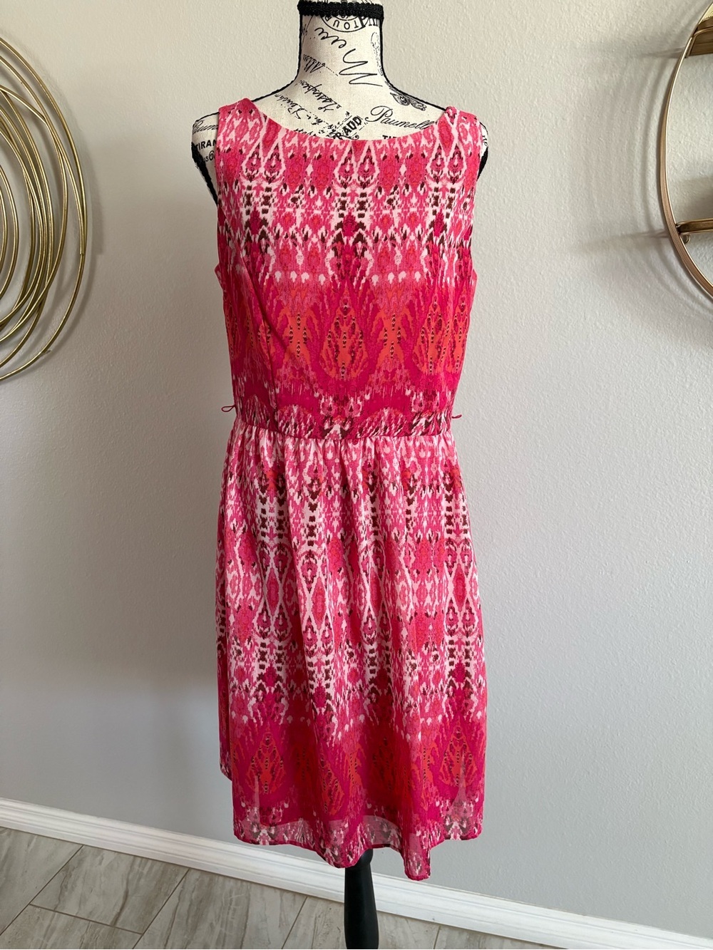 dressbarn Pink Patterned Sleeveless Midi Dress